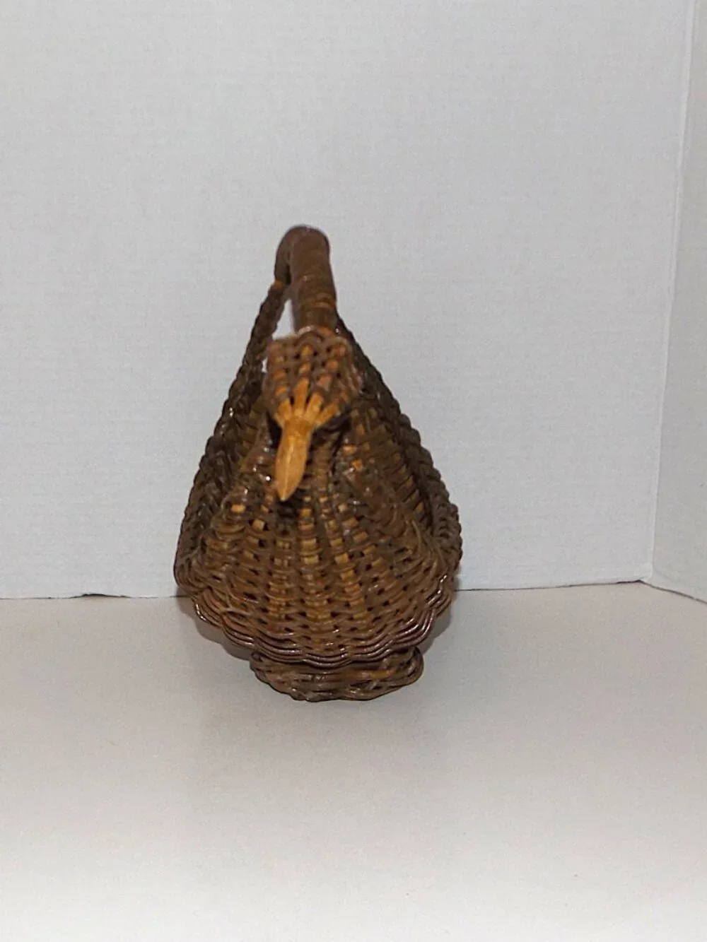 Vintage Woven Wicker And Bamboo Brown Bird Basket Carved Beak